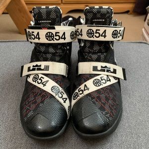 Rare Nike Lebron James Soldier 9